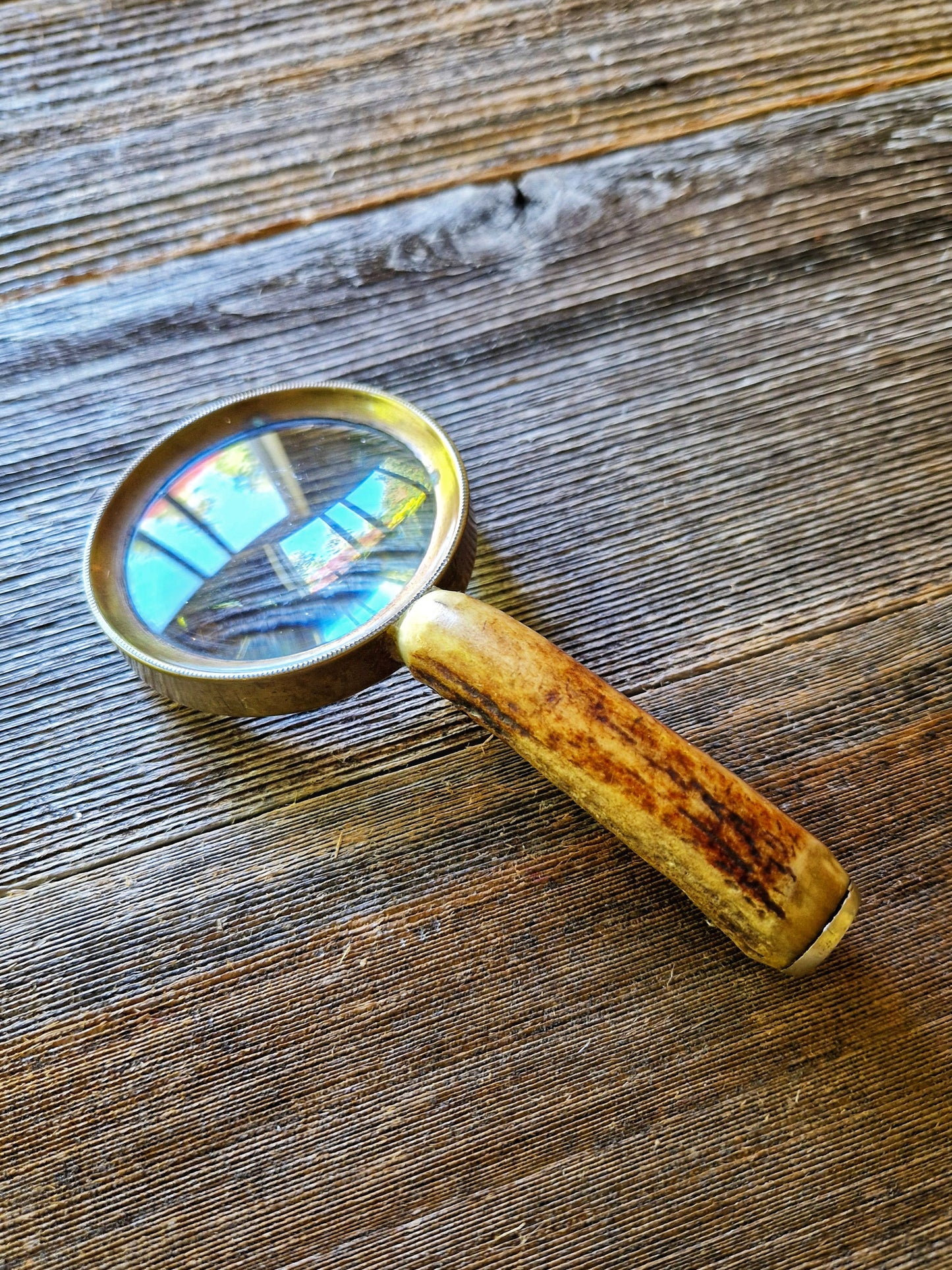 Horn & Brass English Magnifying Glass