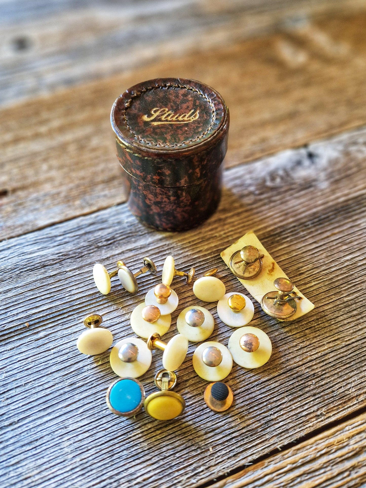 English Leather Collar Stud Box with 18 Original Studs | Vintage Mens Accessory