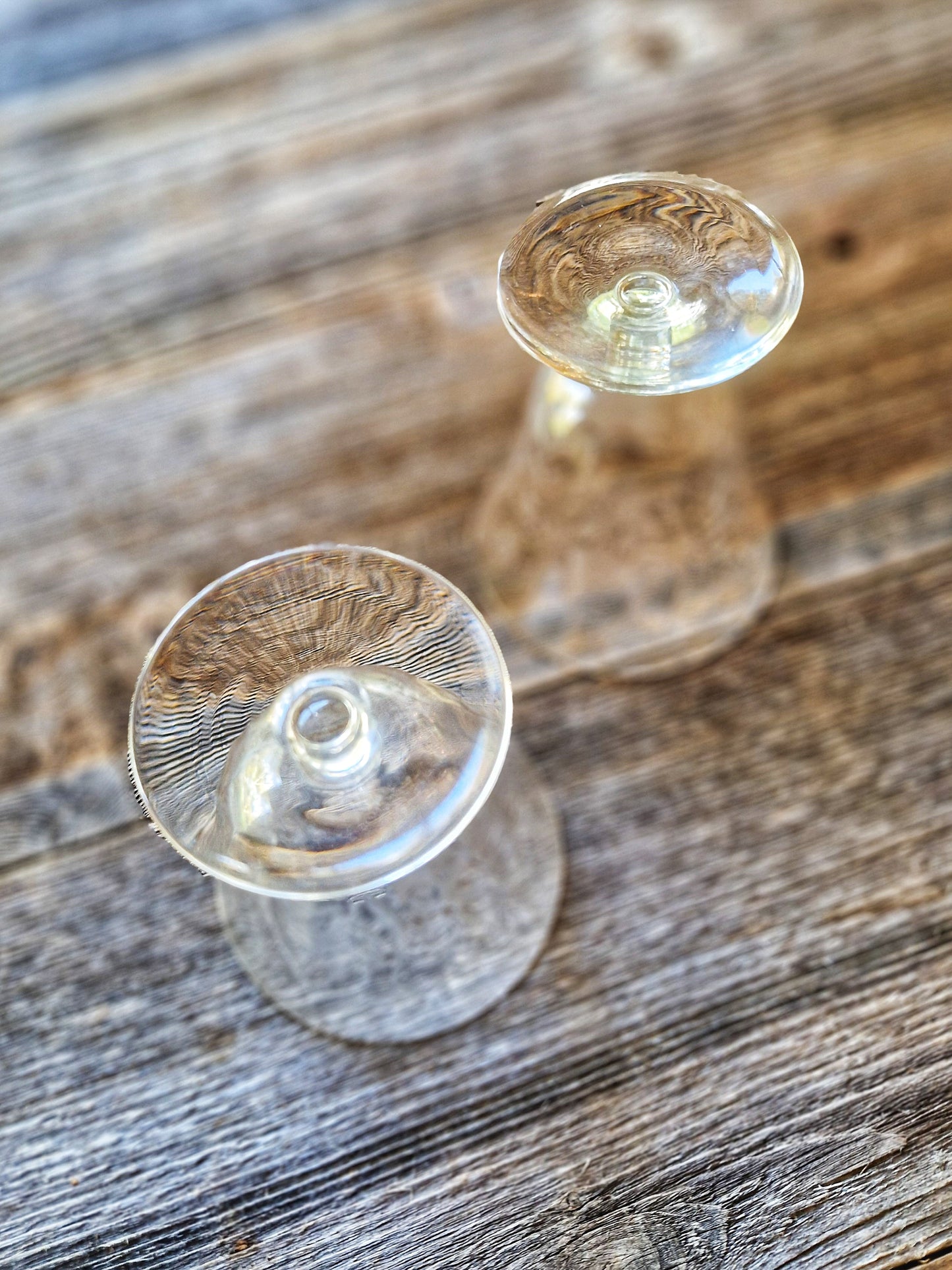 1930s Rock Sharpe Crystal Oyster Cocktail Glasses (Pair) | Elegant Vintage Barware