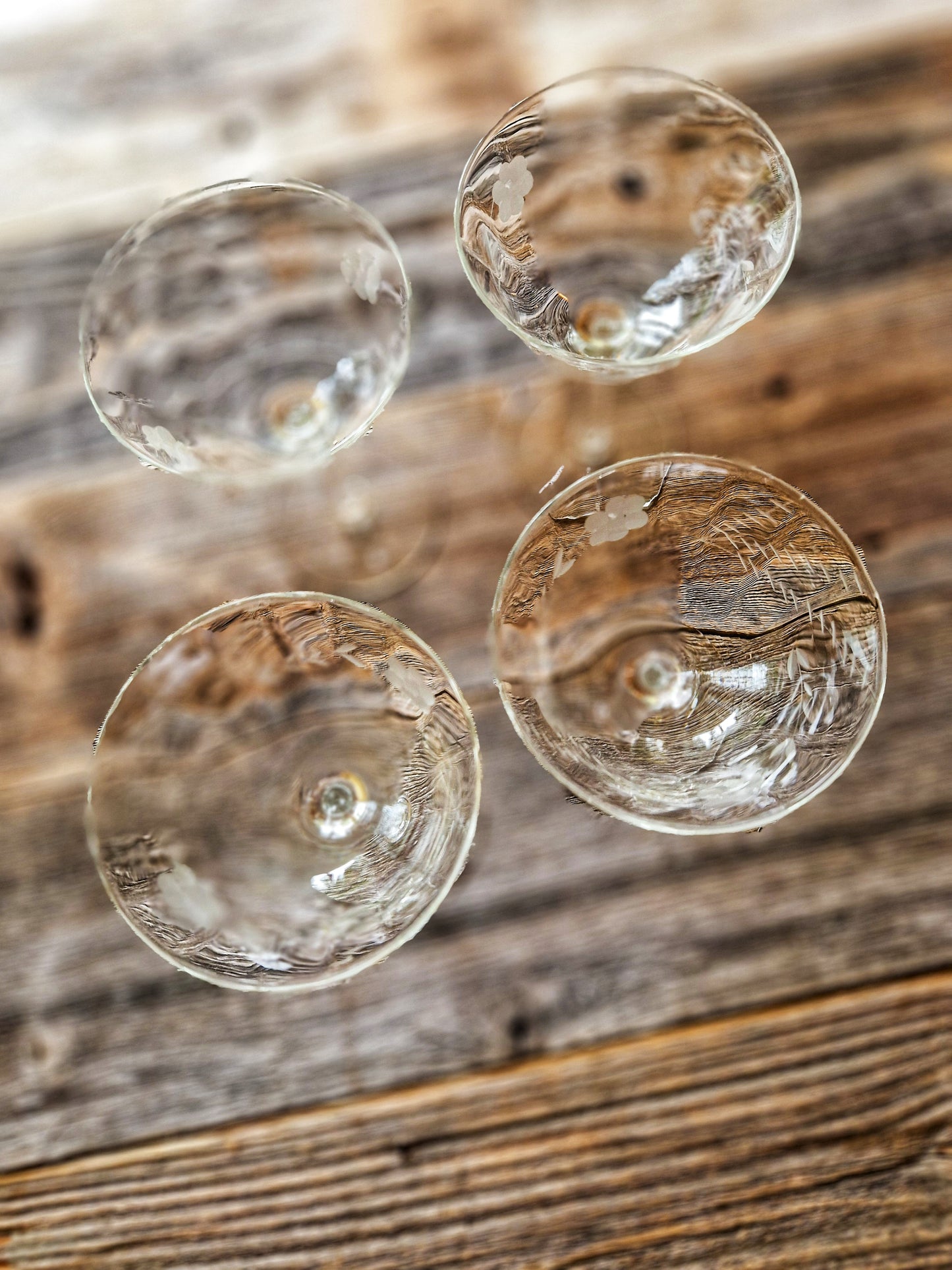 Set of 4 Exquisite Cut-Glass Optic Champagne Coupes
