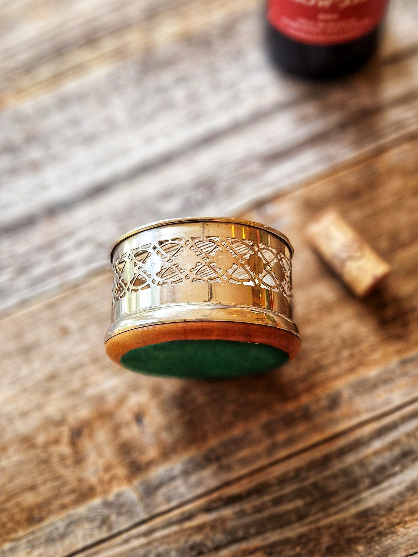 Elegant English Silver-Plated Wine Coaster with Openwork Lattice Design