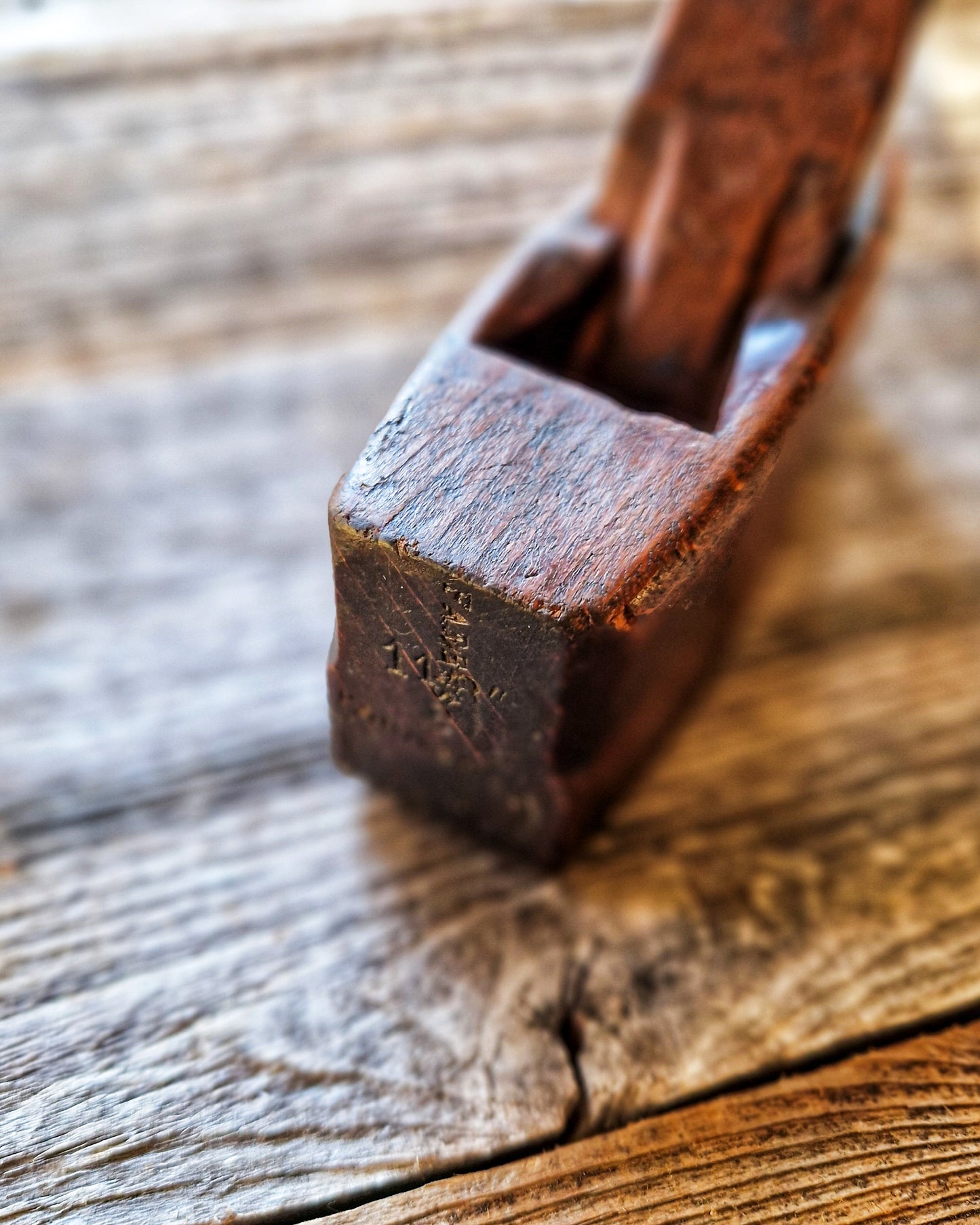 Traditional Vintage Coffin-Style Wood & Brass Smoothing Plane