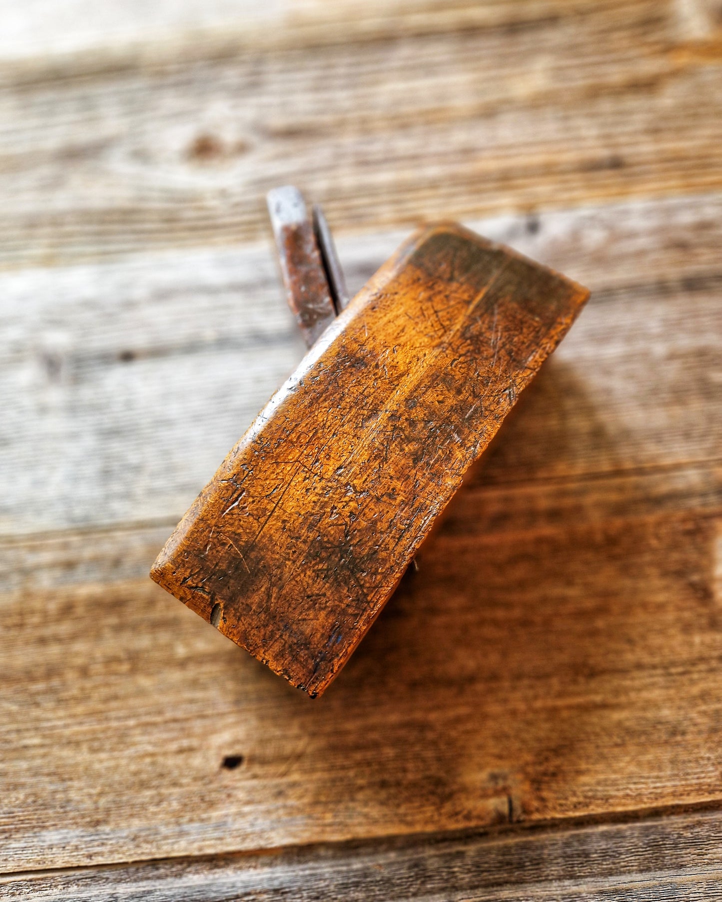 Distinguished 19th-Century English Coffin Plane with Brass Cross-Pin | Vintage Smoothing Tool