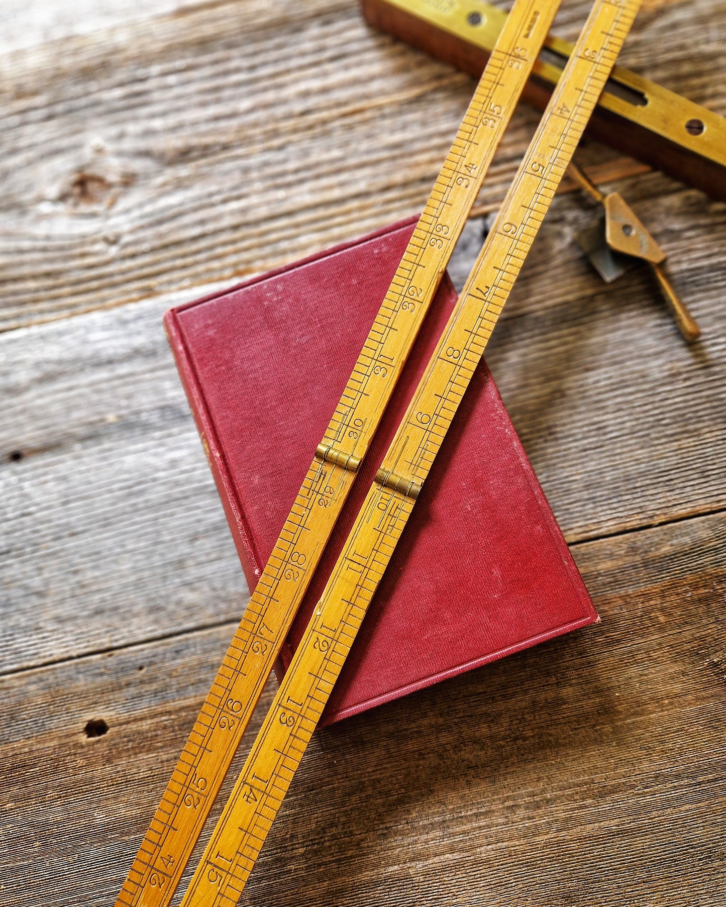 Vintage Sybren 1-meter Boxwood Folding Ruler No. 80.00.10 | Dual-Scale Inches & Centimeters, London Mark