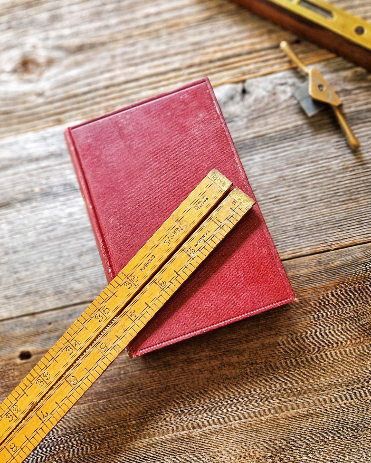 Vintage Sybren 1-meter Boxwood Folding Ruler No. 80.00.10 | Dual-Scale Inches & Centimeters, London Mark