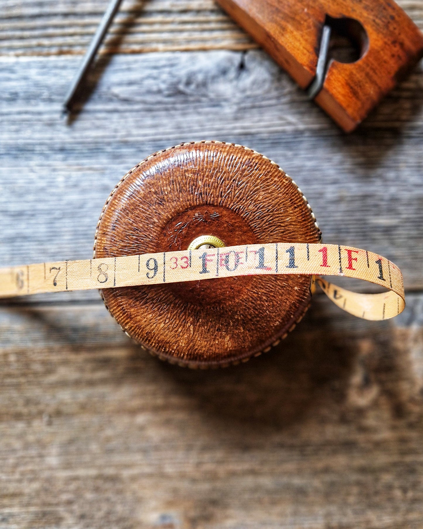 1950s Swordfish 10-Meter Cloth Tape Measure | Mid-Century Chinese Import with Brass Crank, Textured Resin Case