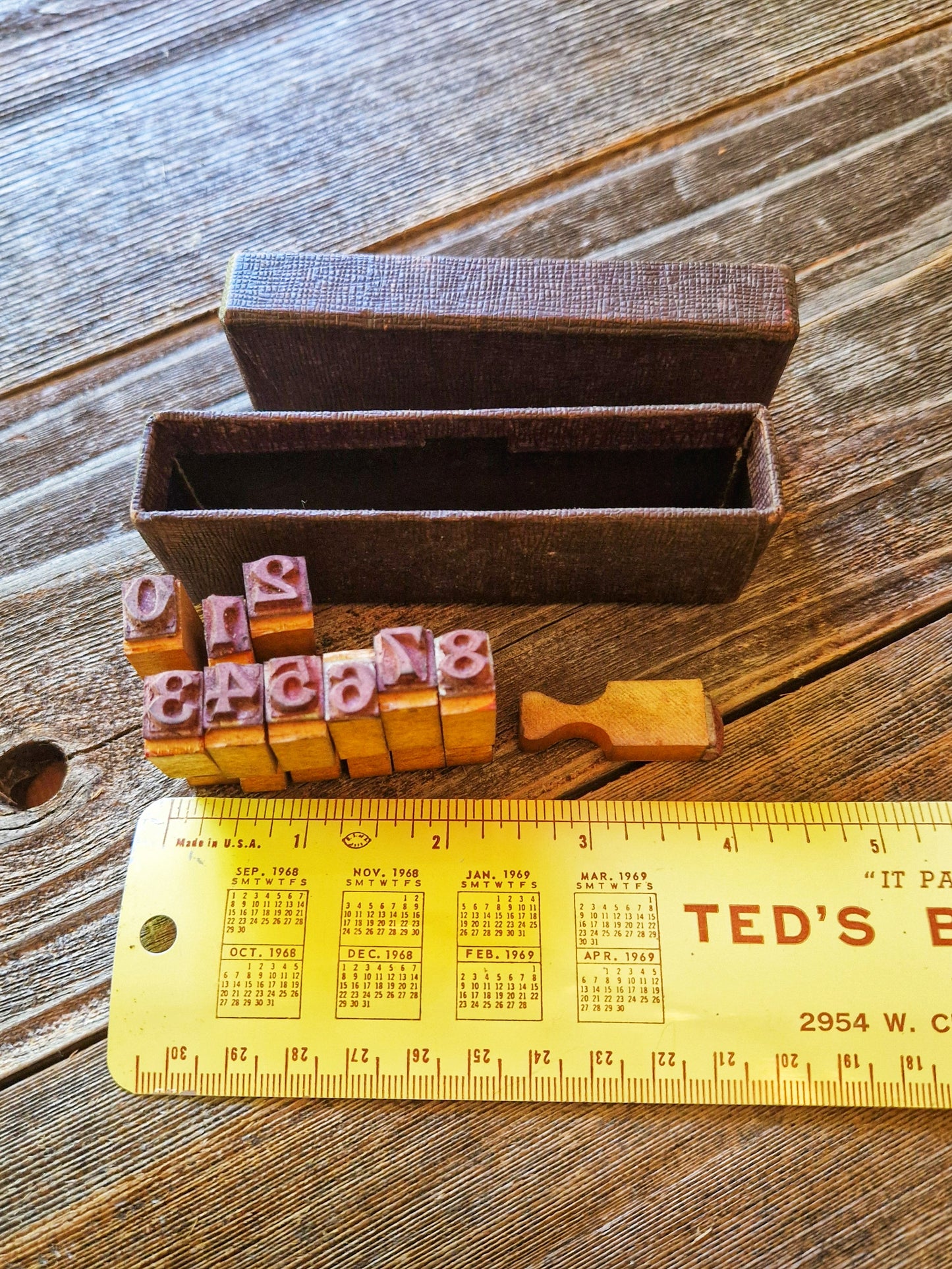 Charming Vintage English Boxed Rubber Stamp Set | Collectible Number Stamps