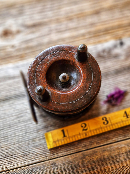 Classic Victorian-era Wood & Brass Starback Fishing Reel | Angling Collectible