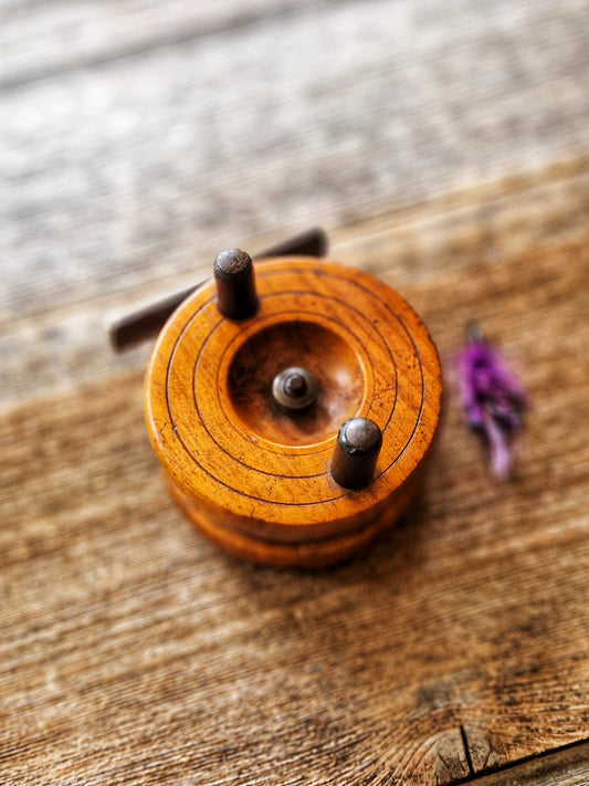 Handsome Milwards 2-1/2 inch Nottingham-Style Wood & Brass Fishing Reel