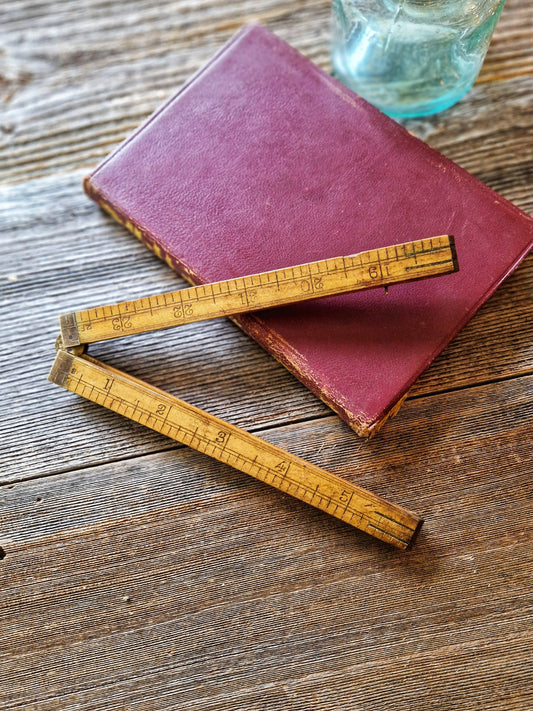 Classic Rabone boxwood folding ruler - No. 1375, 24-inch slimline model with brass hinges