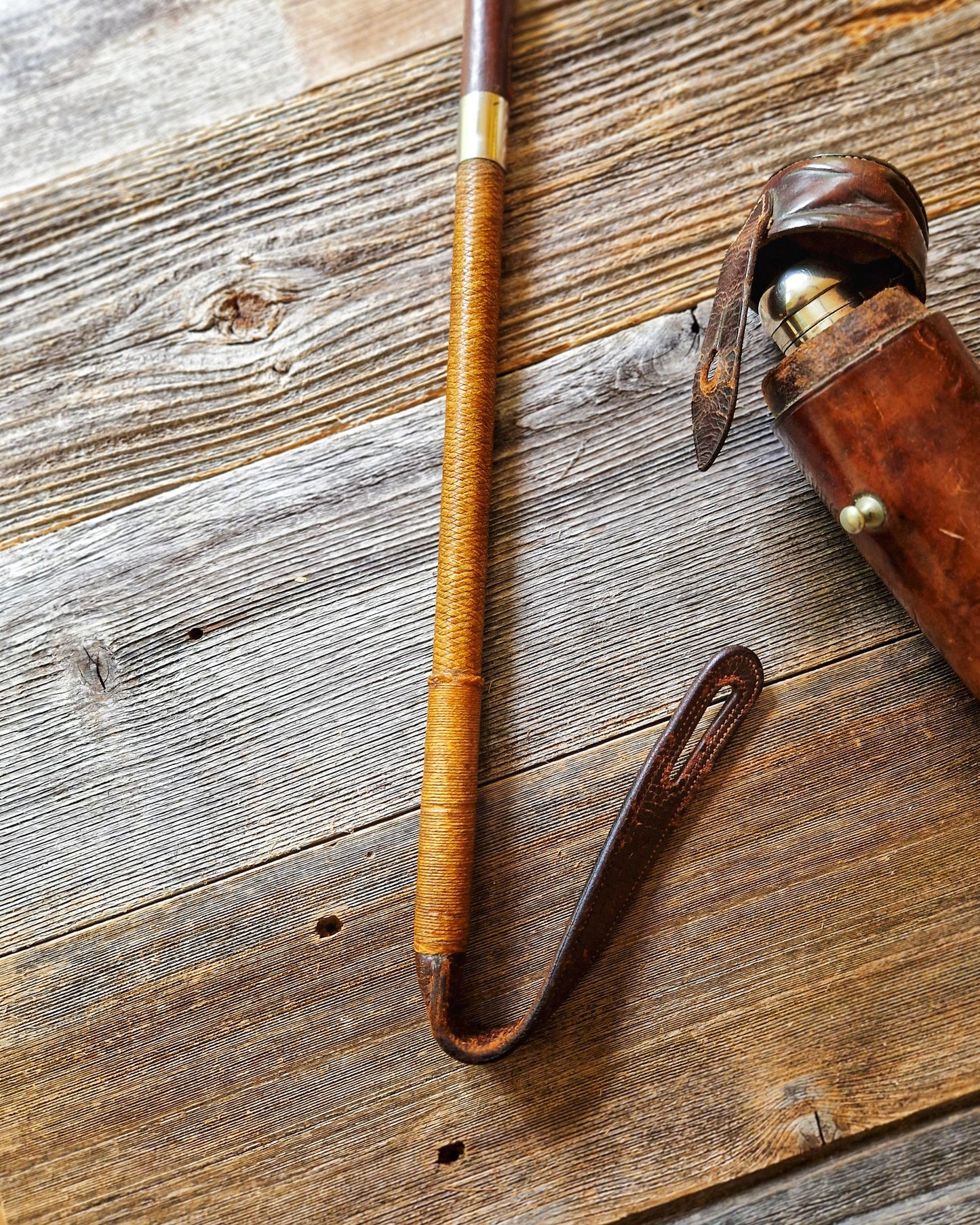 Extraordinary 1911 Swaine & Adeney Hunting Crop - Carved Horn Handle, Sterling Silver Collars | Fine Equestrian Antique