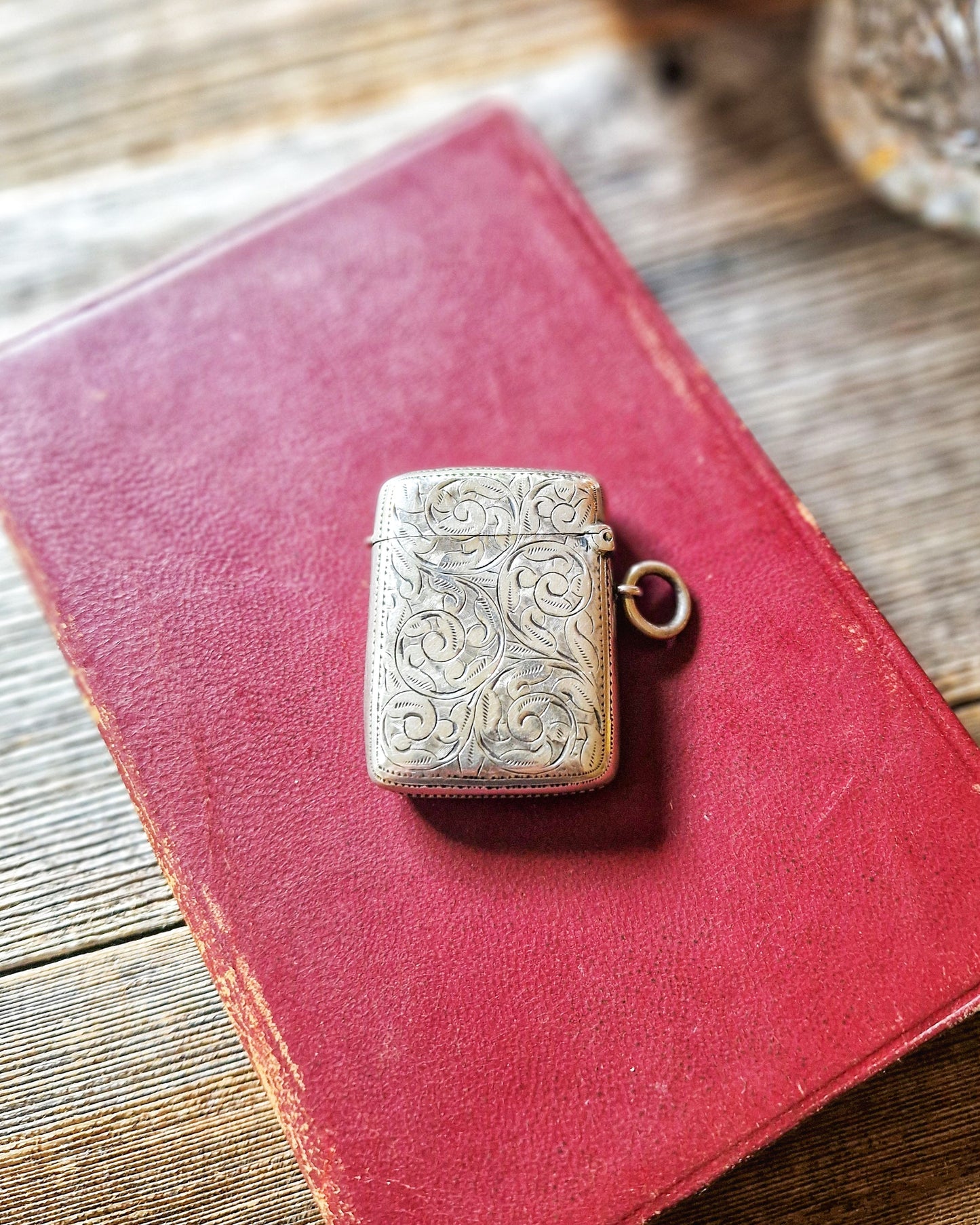 1898 Silver Vesta Case by Minshull & Latimer of Birmingham | Finely Engraved Victorian Match Safe