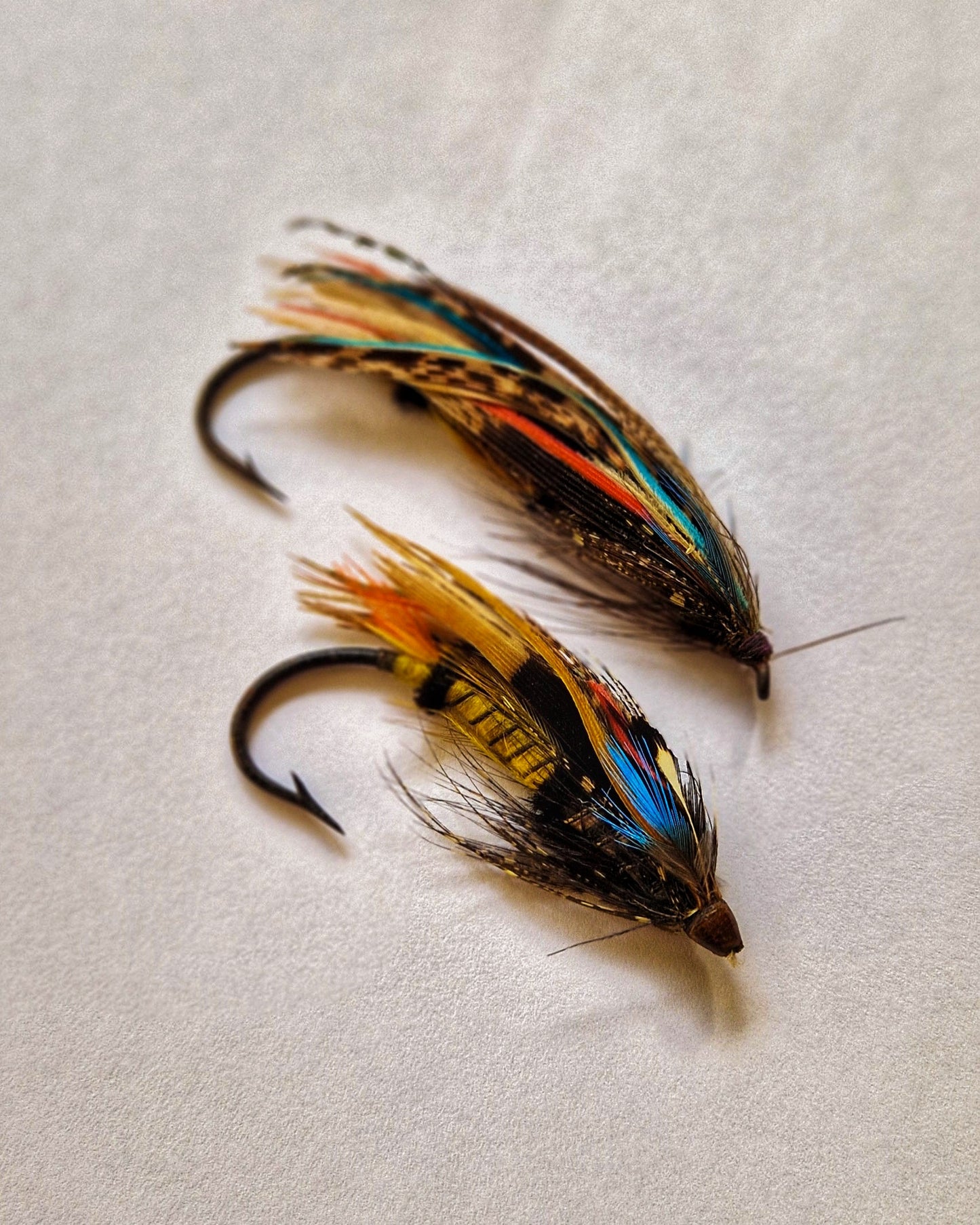 Hardy Bros Japanned Fly Box with 60+ Trout & Salmon Flies | Vintage Mid‑Century Steel Case with Felt