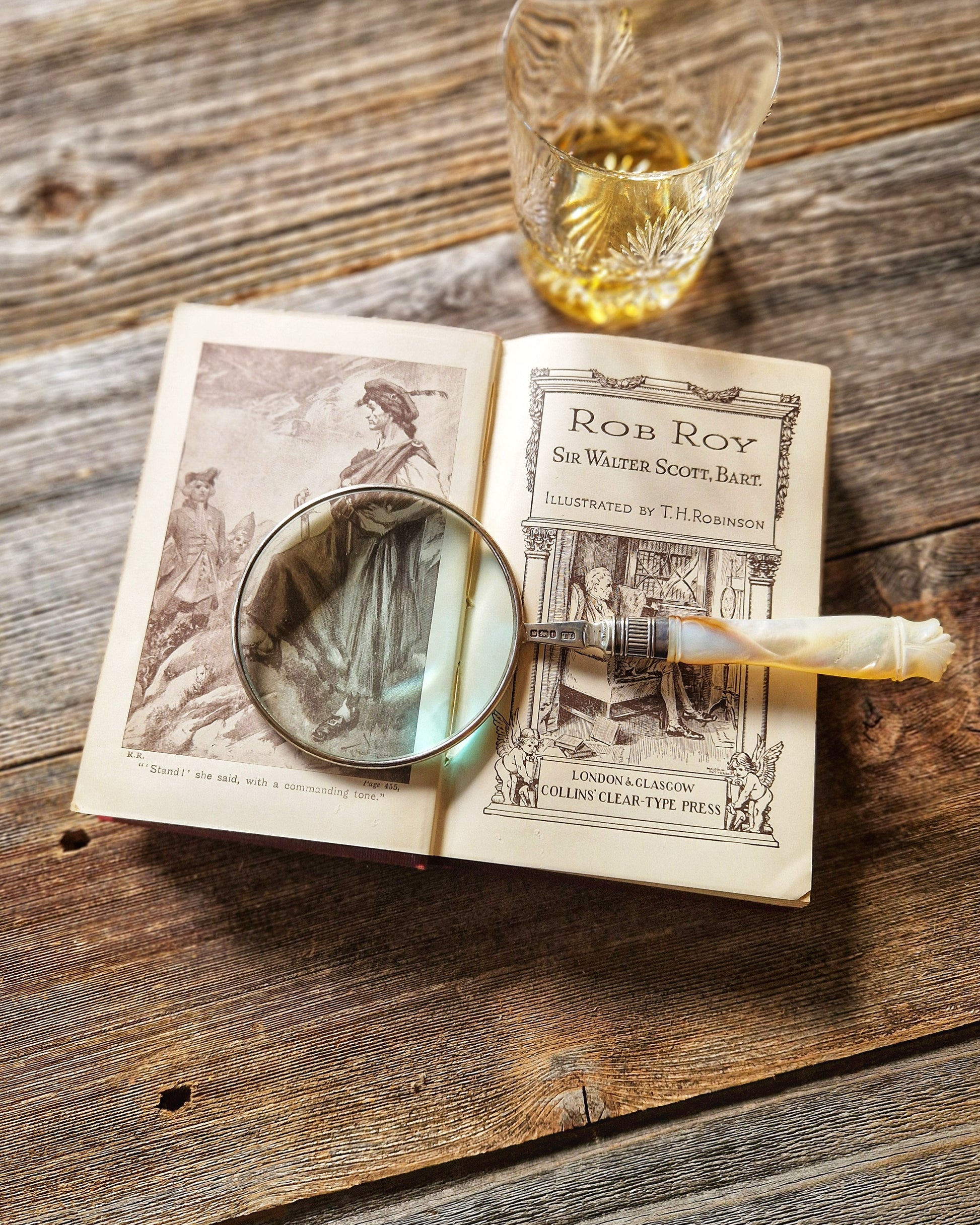 1930s Collins Pocket Edition of Rob Roy by Sir Walter Scott | Red Cloth with Gilt Spine, Illustrated by T. H. Robinson 