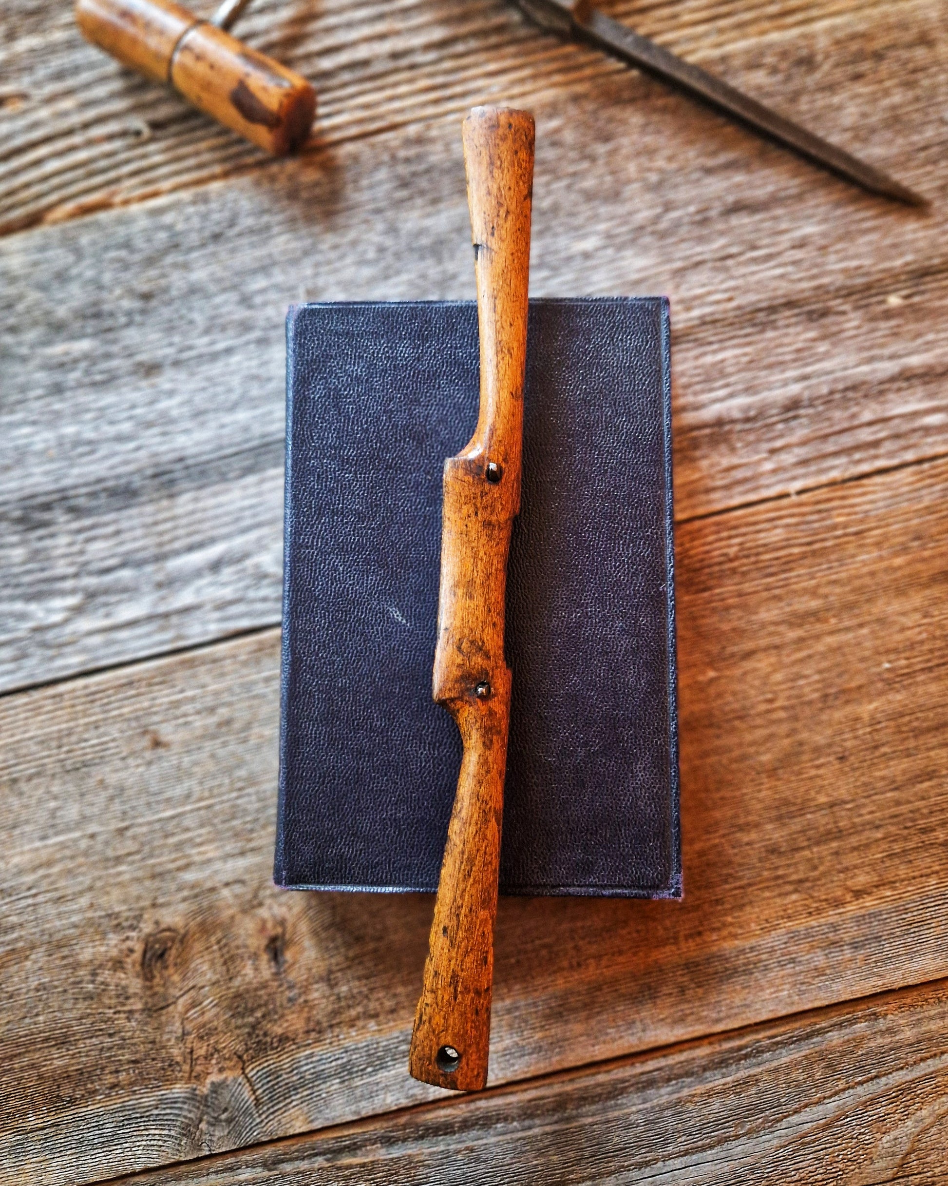 Antique Wood Cabinet Scraper | English Beechwood & Brass Finishing Tool c. 1890–1920