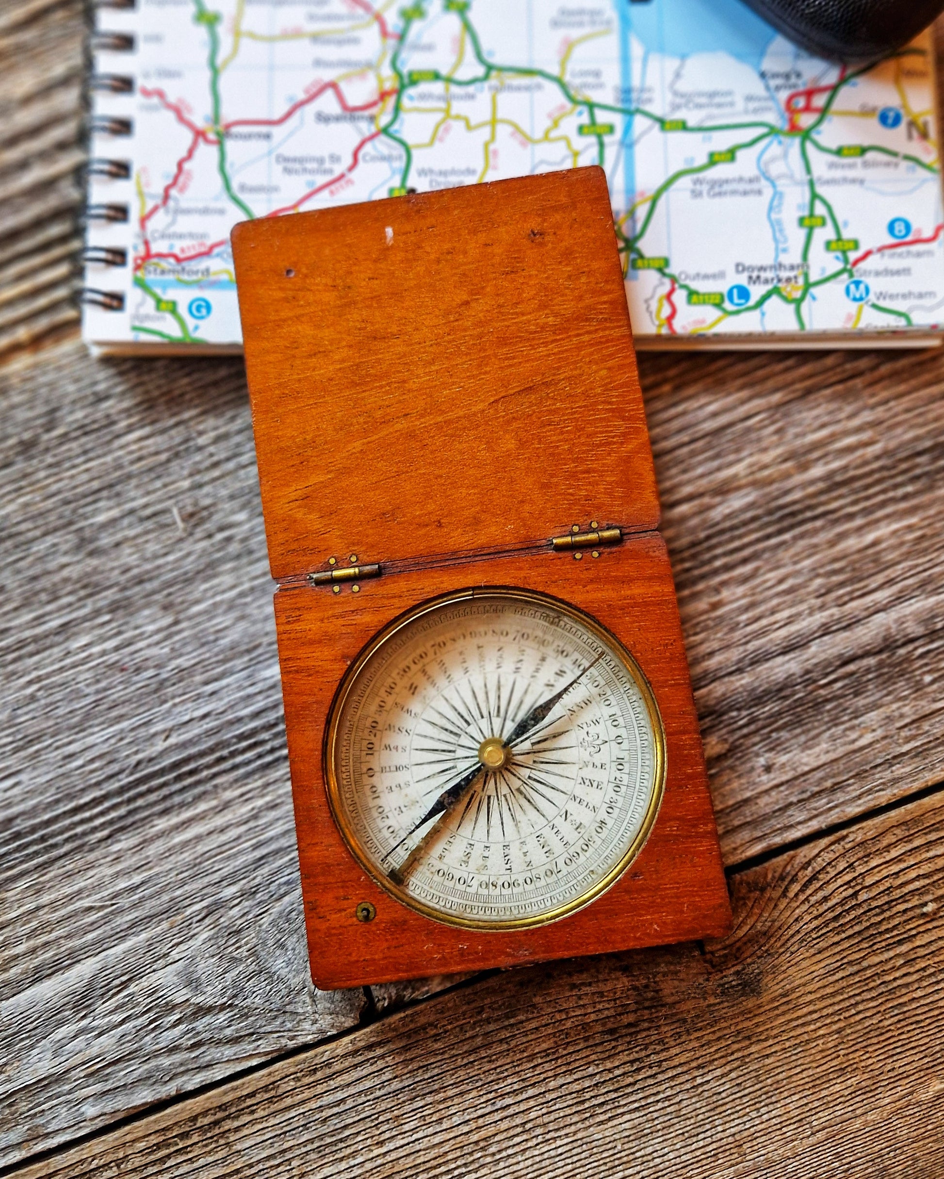English Antique Travel Compass c. 1895–1915 | Hardwood Case with Transit Lock, Brass Details 