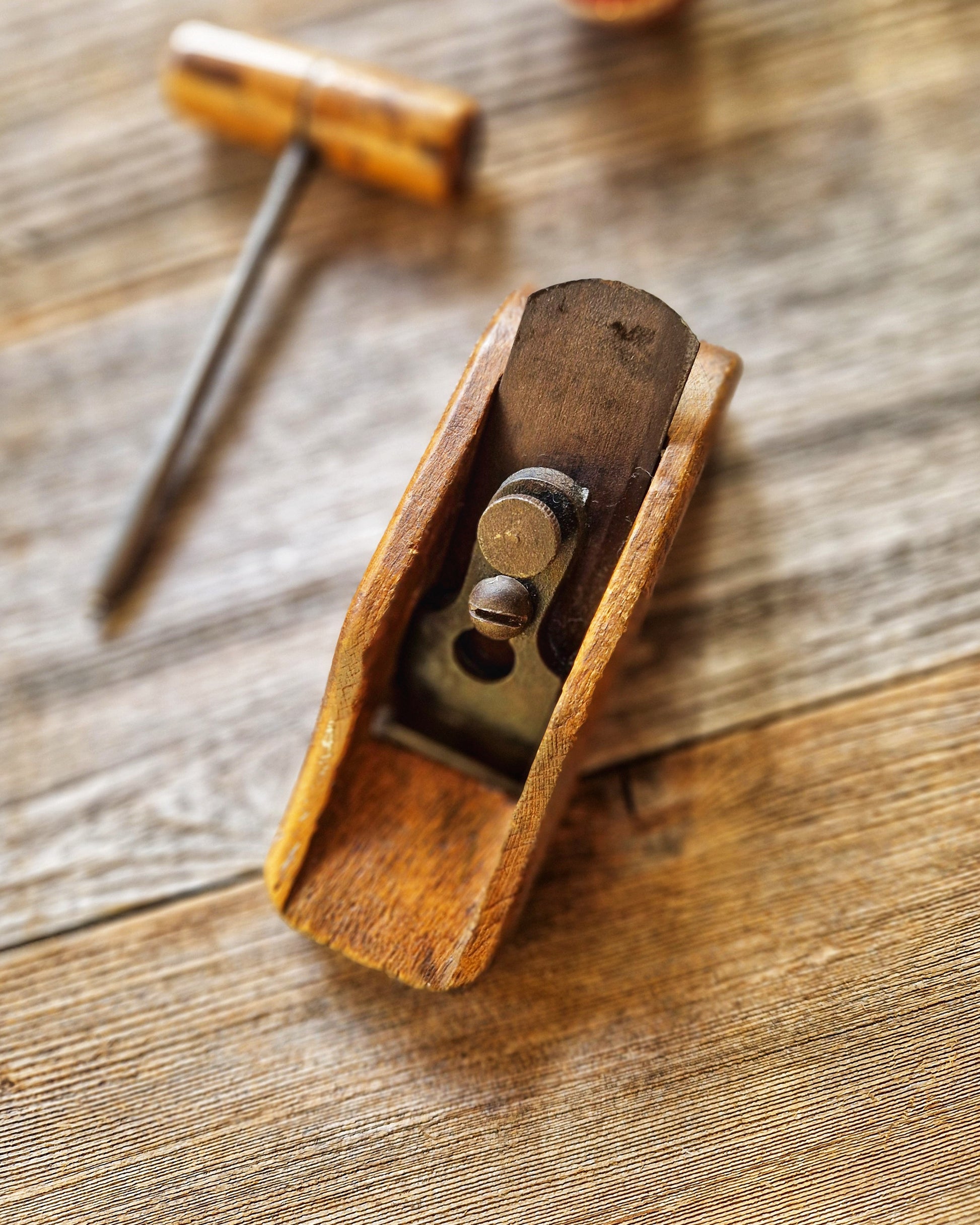 Antique English Molding Block Plane c. 1880–1910 | Small Beech Woodworking Tool