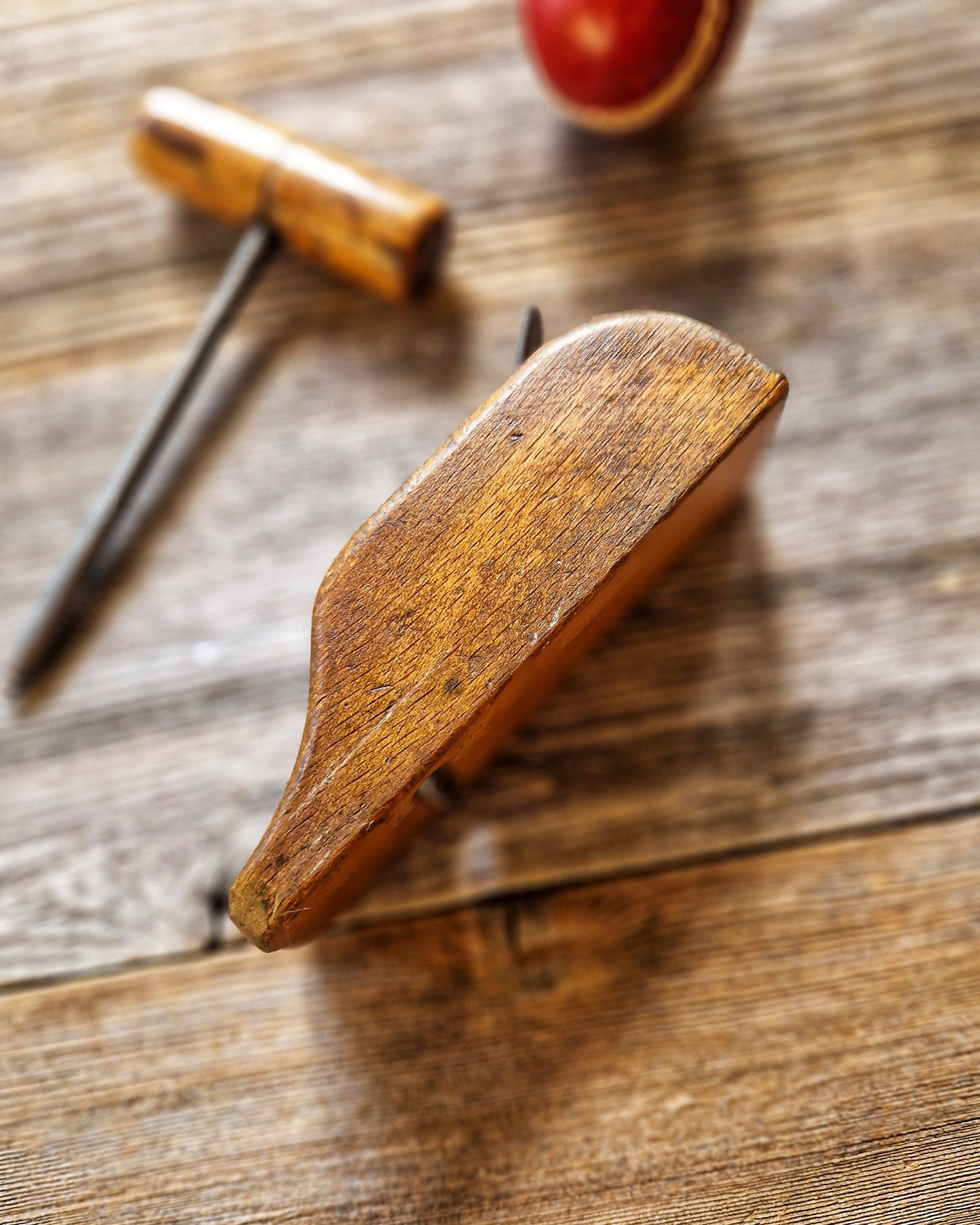 Antique English Molding Block Plane c. 1880–1910 | Small Beech Woodworking Tool