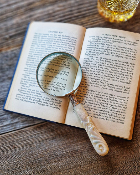 Sterling Silver & Mother of Pearl Magnifying Glass, c. 1904 | Antique English Desk Magnifier