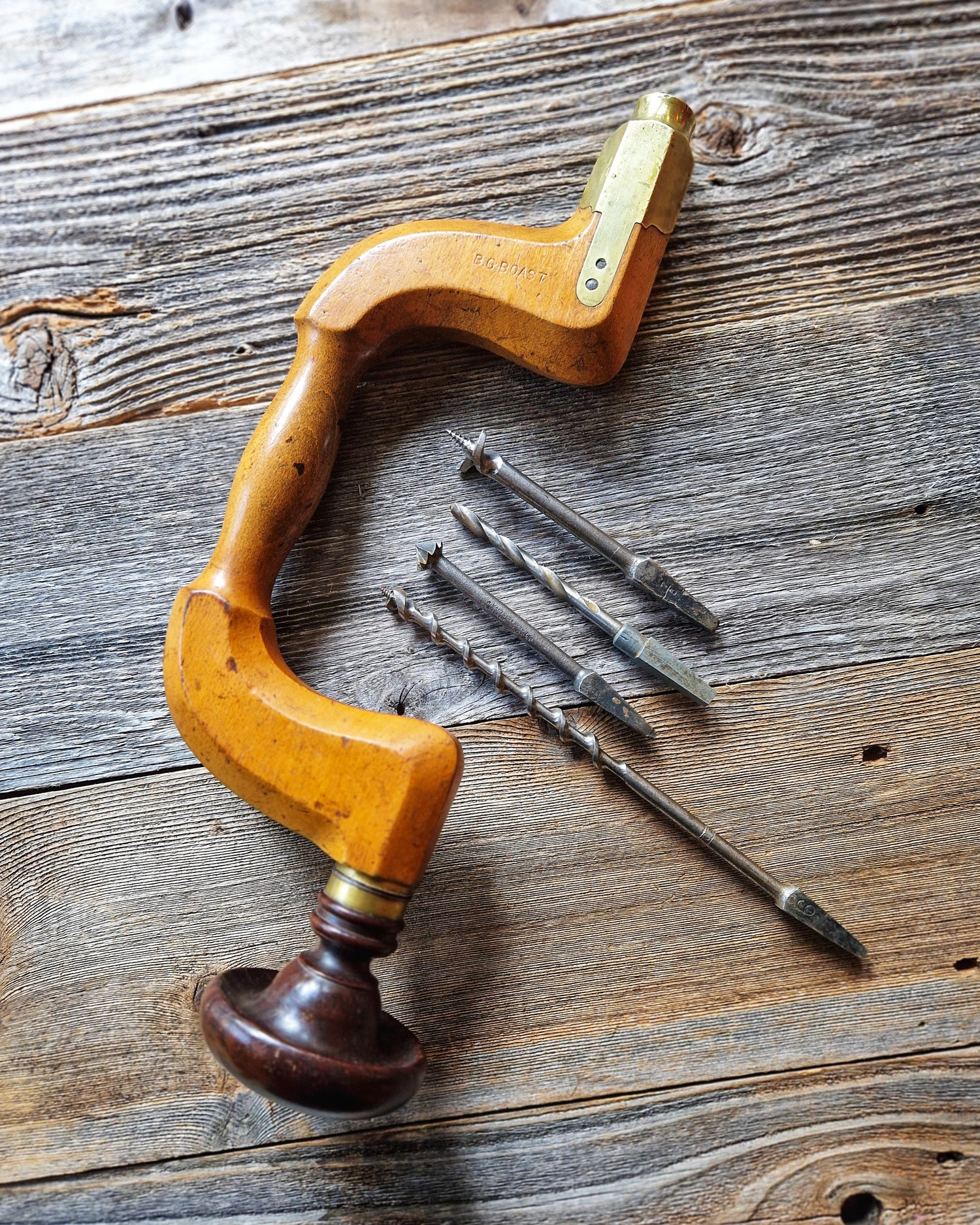 Antique English Bit Brace with 4 Period Drill Bits | Woodworking Tool by F. Thompson of Sheffield, c. 1890-1910