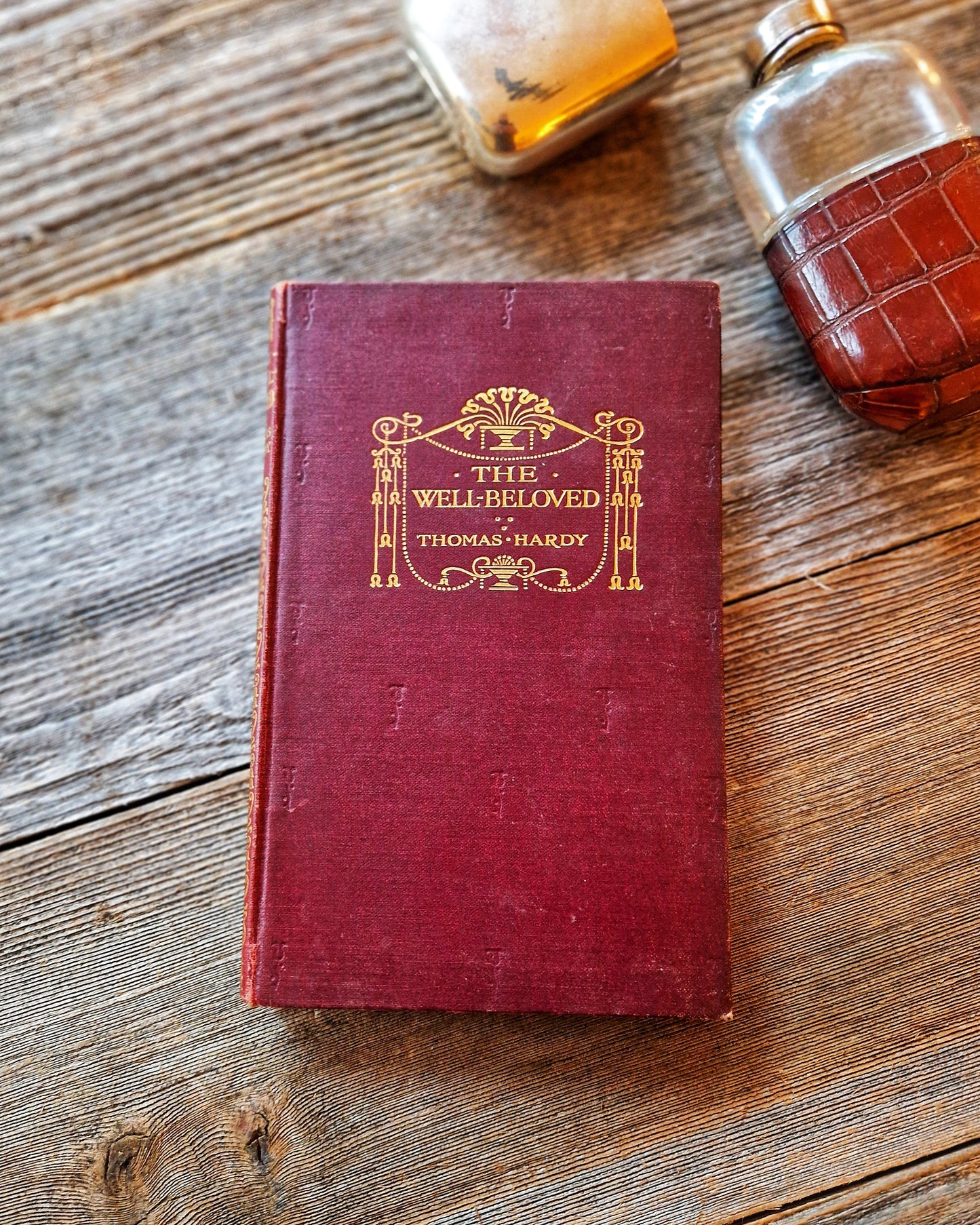 1922 MacMillian Pocket Edition of The Well-Beloved by Thomas Hardy | Red Cloth with Gilt Stamping 