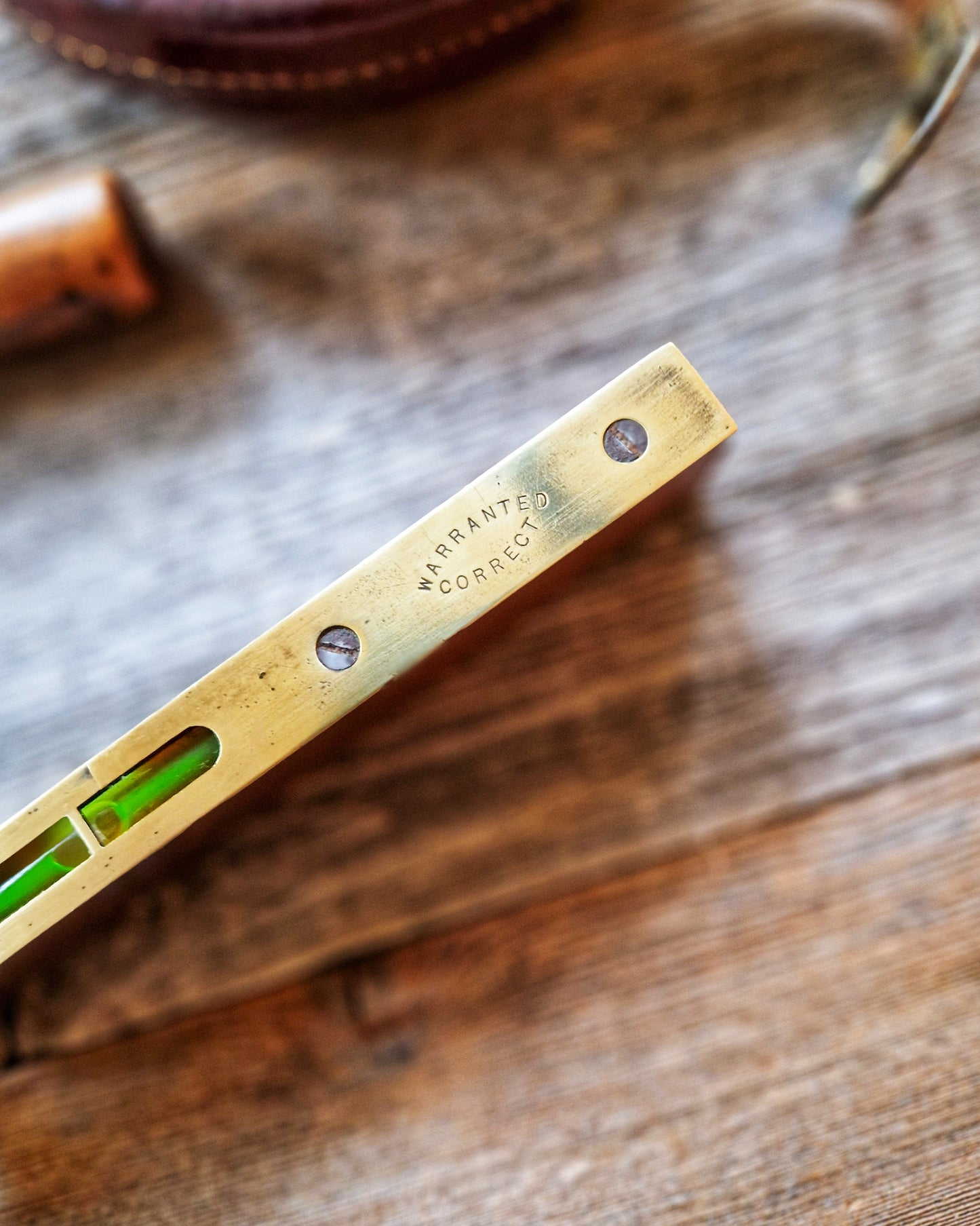 8-Inch Spirit Level by Guaranteed Tools Limited c. 1938–1942 | Vintage English Brass & Wood Tool