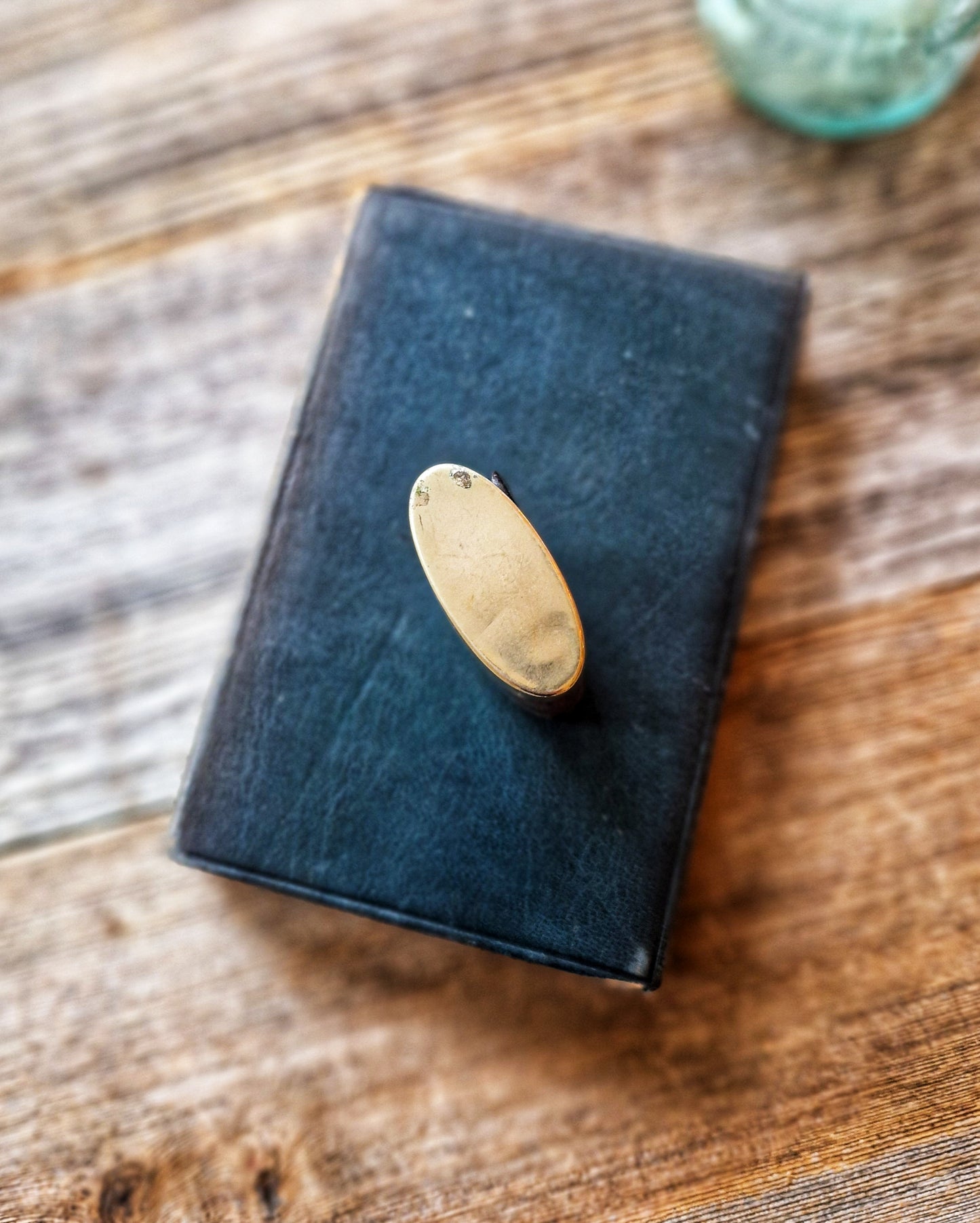 Antique Wooden Snuff Box with Inlaid Bird Motif and Metal End Caps | English Tobacciana