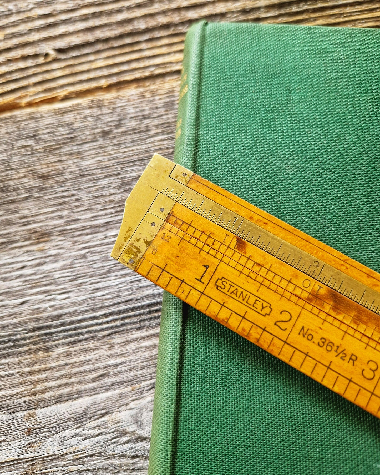 12-Inch Stanley Folding Caliper Rule No. 36-1/2R | Vintage Tool in Boxwood & Brass c. 1940-1955
