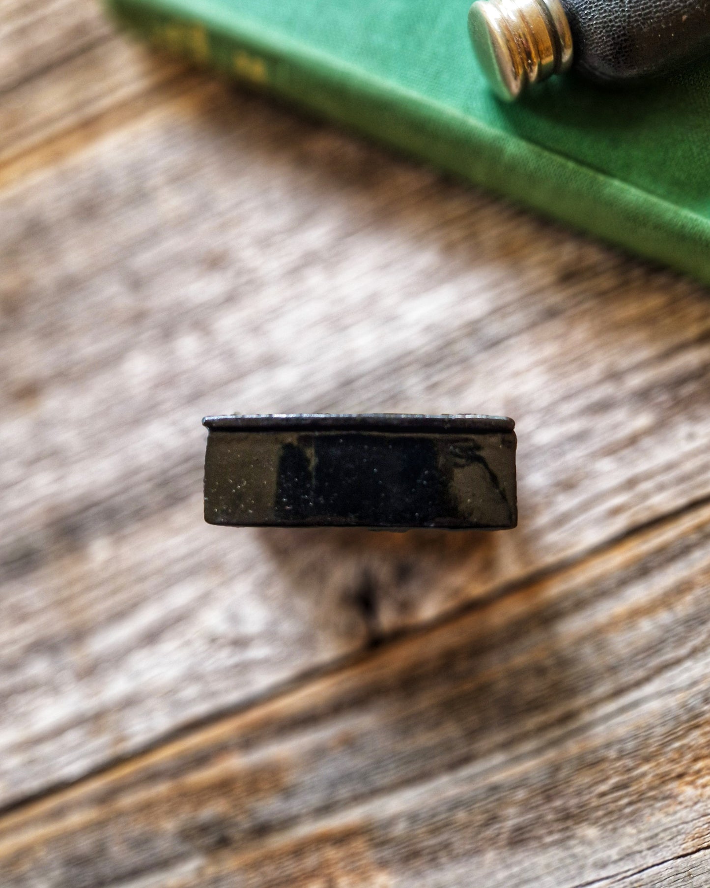 Victorian Papier-Mâché Snuff Box, Black Lacquer with Gold Details | Antique Tobacciana