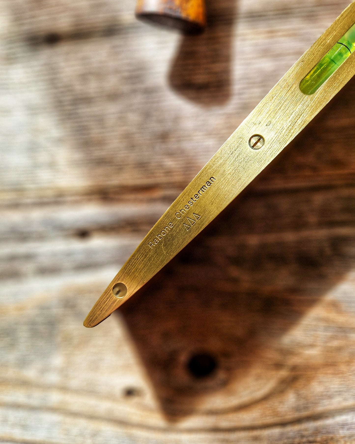 Vintage 12-Inch Torpedo Spirit Level No. 1626 by Rabone-Chesterman | English Mid-Century Tool in Brass & Hardwood