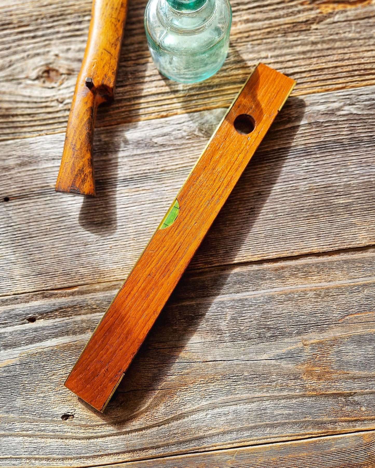 Vintage 12-Inch Torpedo Spirit Level No. 1626 by Rabone-Chesterman | English Mid-Century Tool in Brass & Hardwood