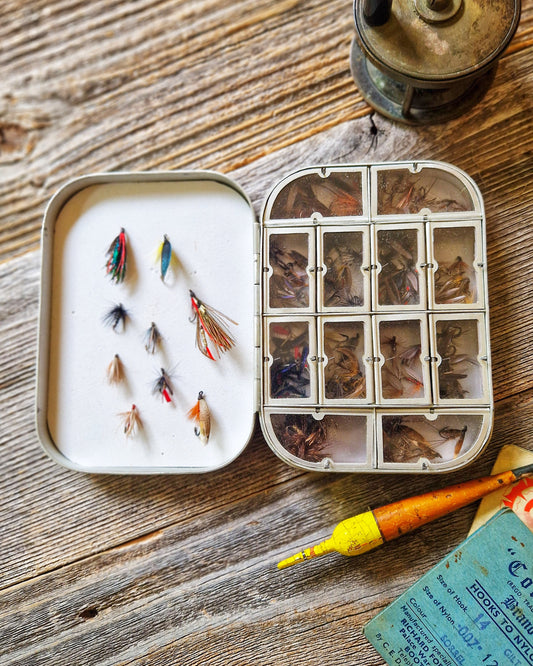 Vintage Wheatley Fly Box with 70+ Trout Flies | Silmalloy Aluminum Case with 12 Compartments 