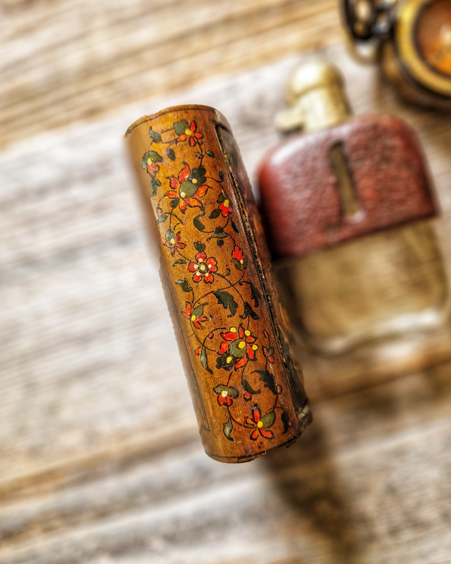Antique Persian Lacquer Snuff Box c. 1880-1925 | Hand-painted Qajar Papier-Mache