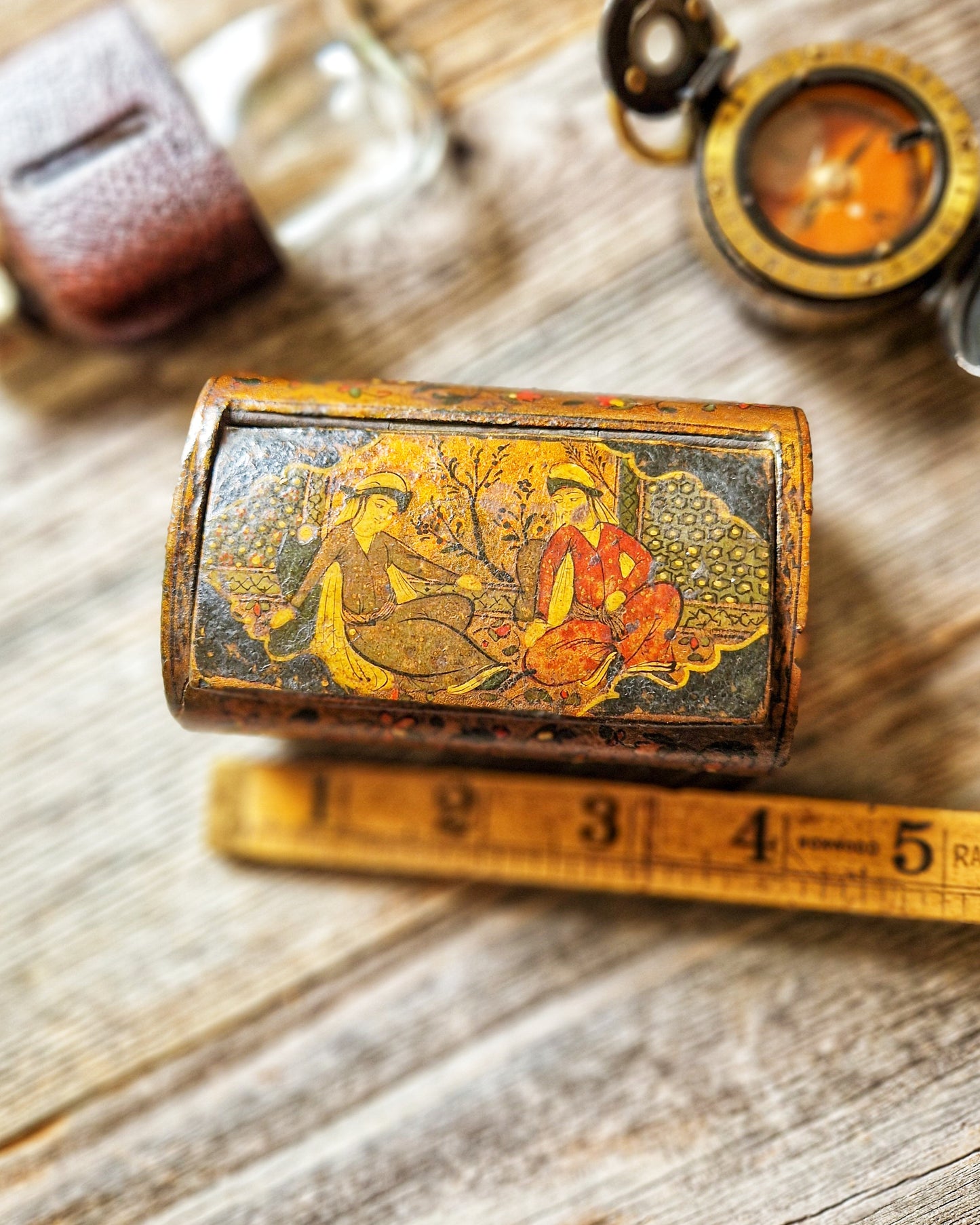 Antique Persian Lacquer Snuff Box c. 1880-1925 | Hand-painted Qajar Papier-Mache