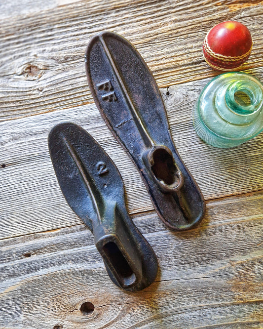 Antique Cast Iron Cobbler’s Shoe Forms c. 1900-1930 | Shoemaking Tools, Industrial Decor