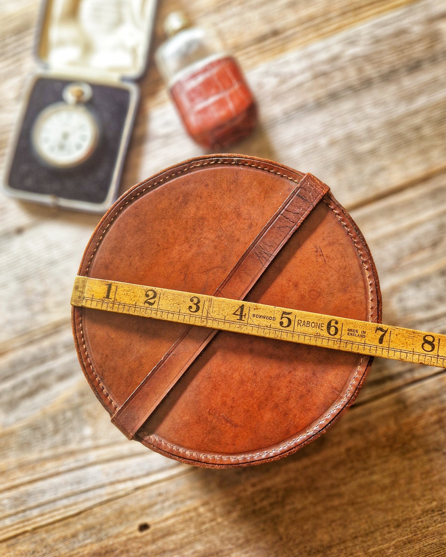 Edwardian Leather Collar Box, 7-Inch Round c. 1910-1925 | Vintage Gentleman’s Accessory