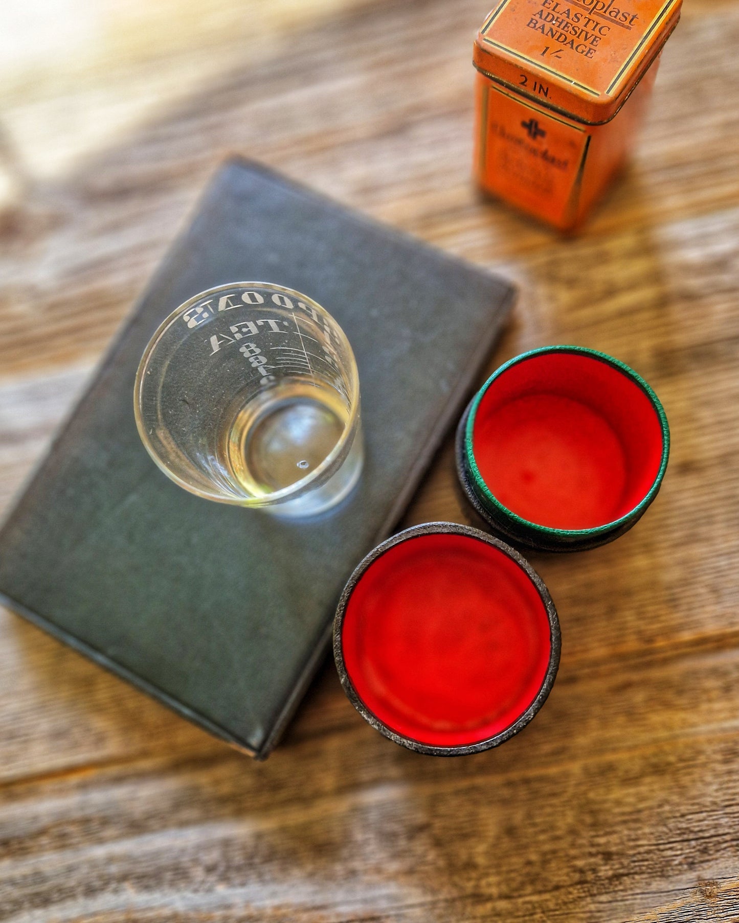 Antique English Medicine Glass in Fitted Case c. 1885-1905 | Hand-Engraved Apothecary Glass