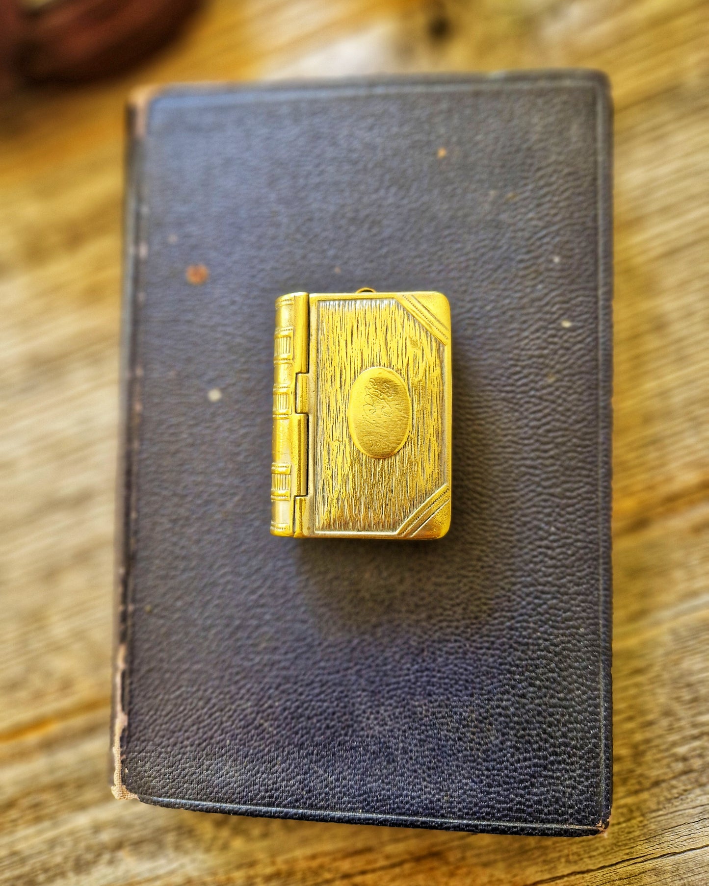 Edwardian Brass Vesta Case in Book Form c. 1902-1910 | Antique English Match Safe