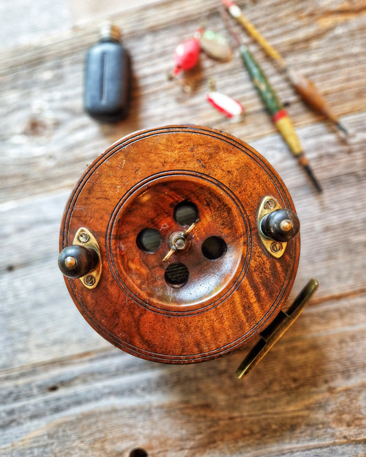 6-Inch Strap-back Walnut & Brass Fishing Reel c. 1900-1930 | Vintage English Nottingham Reel