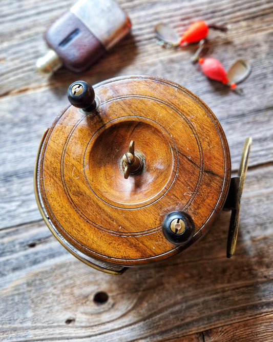 6-Inch Starback Walnut & Brass Fishing Reel c. 1930-1955 | Vintage English Slater-type Reel